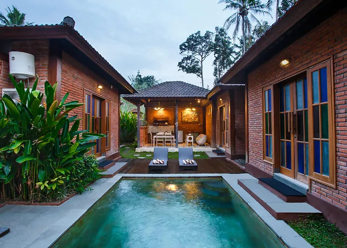 Raya 4*